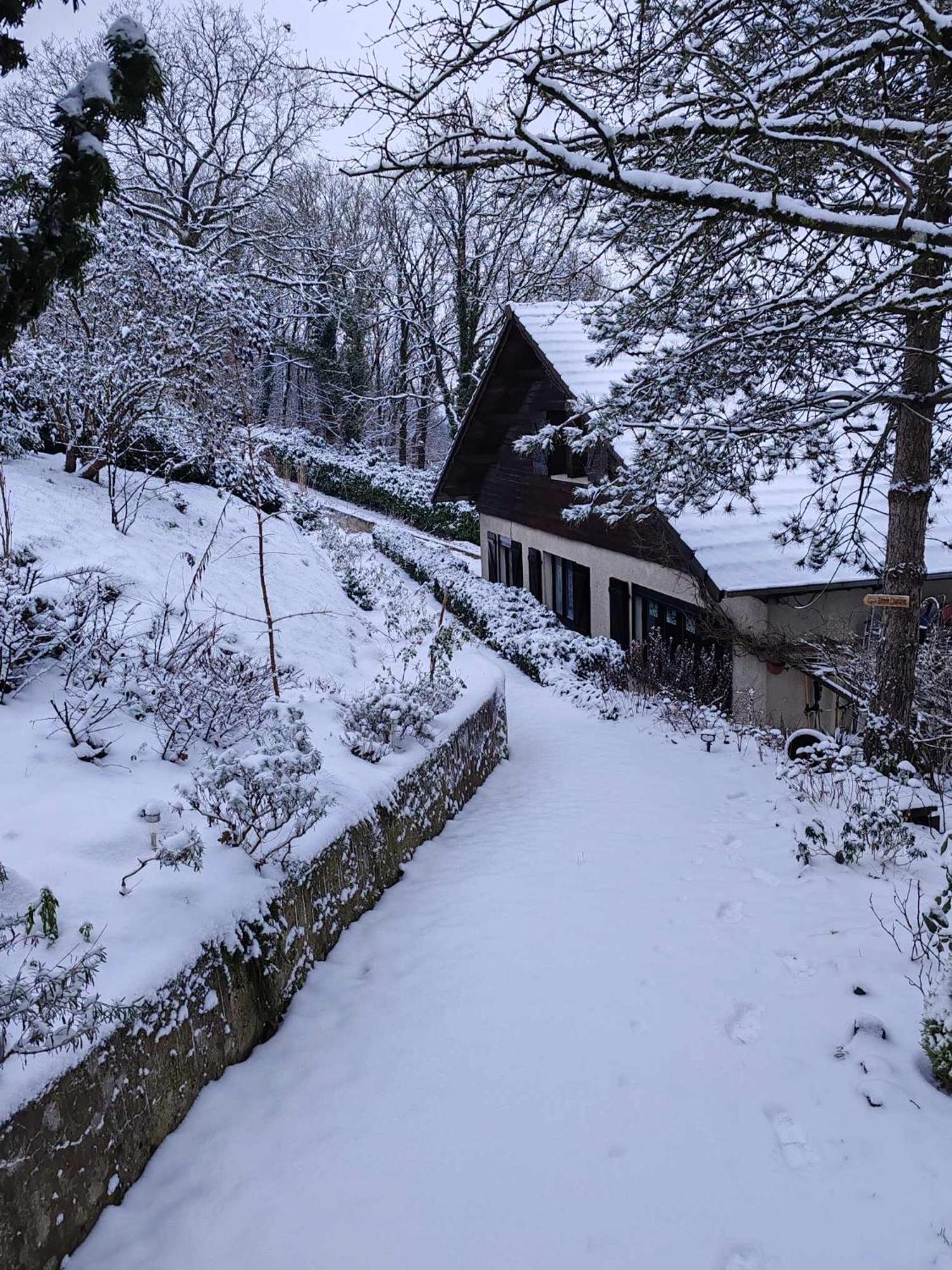 Camp Paradis Vireux-Molhain Bagian luar foto